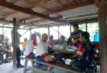 Babinsa Koramil 05/Harau Perkuat Sinergi Dengan Warga Jaga Keamanan Lingkun