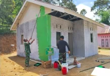 Satgas TMMD Rampungkan Rumah Bantuan Untuk Gita