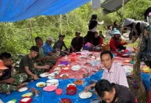 Makan Siang Bersama Pererat Kebersamaan Satgas Warga