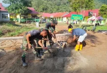 Satgas TMMD Ke-129 Percepat Pemasangan Batu Gorong-Gorong