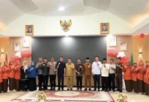 Kakankemenag Apresiasi Siswi Madrasah Juara Lomba Esai