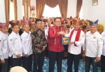 Kunjungi Pacu Jawi hingga Alue Katentong