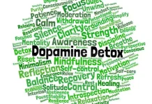 Terlalu Betah Main Gawai? Kenali Konsep Dopamine Detox