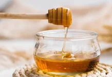 Suka Madu? Kenali Pengaruhnya terhadap Kadar Asam Urat