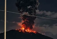 Gunung Marapi Erupsi Jumat Malam Status Waspada