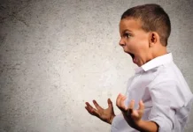Membantu Anak Mengenali Emosinya