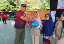 HUT TNI ke-81, Kodim Payakumbuh Bagikan Sembako