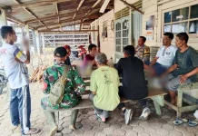 Babinsa Sungai Beringin Ajak Warga Tingkatkan Kewaspadaan Lingkungan