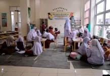 SDIT Insan Madani Kunjungi Pustaka Daerah