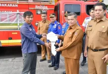 Optimalkan Penanganan Kebakaran, Pemkab Agam Tambah Dua Unit Armada Damkar