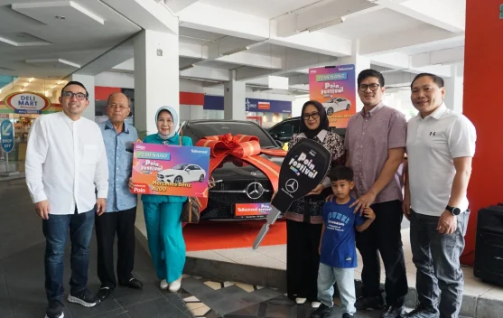 Pelanggan Asal Medan Bawa Pulang Mobil Mewah dari Telkomsel