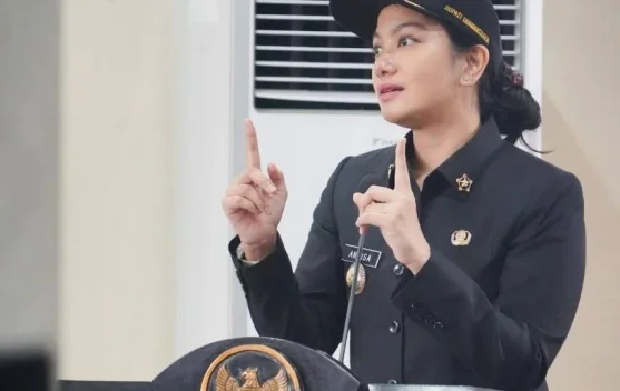 Bupati Dharmasraya Desak OPD Percepat Pembayaran Gaji dan THR