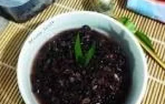 Tapai Hitam Makanan Tradisional Manis yang Kaya Tradisi