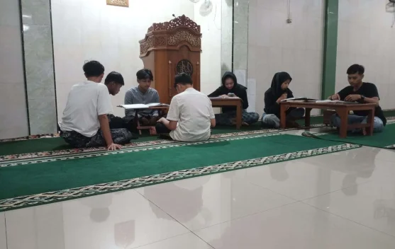 Tadarus dan Manfaatnya bagi Kehidupan Spiritual