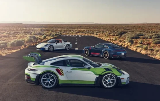 Porsche Resmi Luncurkan Tiga Unit Mobil 911 Edisi Khusus Toy Story 5