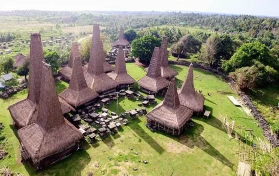 Eksplor Sumba, Hidden Gem Indonesia dengan Pemandangan Seperti Negeri Dongeng