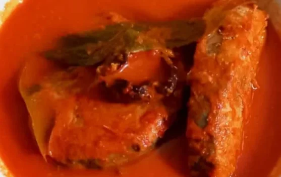 Asam padeh ikan yang segar gurih dan nikmat khas minang