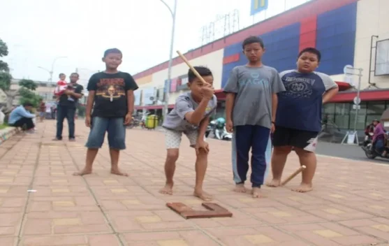 Mengenal Patok Lele Permainan Tradisional Kaya Manfaat