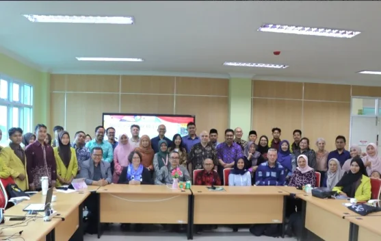 2 Dosen FIP UNP Uji Nalar Mahasiswa di Panggung internasional ISRF
