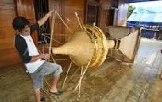 Persiapan Pesta Tabuik, Menjaga Tradisi dan Kebersamaan Masyarakat Pariaman