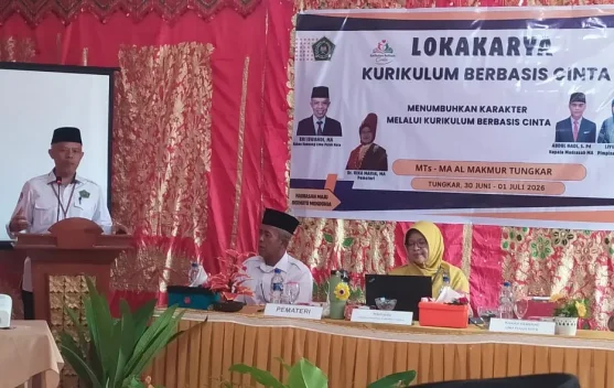 Pondok Pesantren Al-Makmur Tunggkar Siapkan Santri Hadapi Era Society 5.0