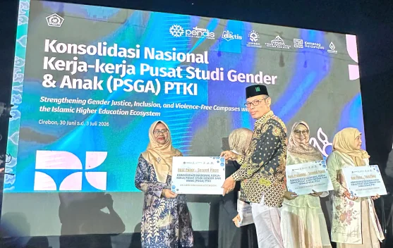 UIN Bukittinggi Raih Tiga Penghargaan Nasional PSGA PTKI 2026 di Cirebon