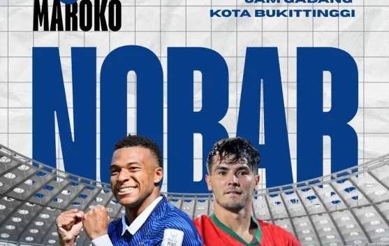 Nobar Prancis Vs Maroko di Jam Gadang