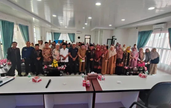 Calon Jamaah Haji Padang Panjang Ikuti Pertemuan