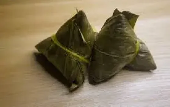 Bacang Legendaris, Dari Tradisi Tionghoa ke Lidah Nusantara