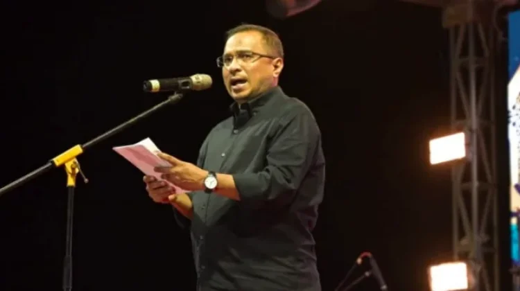 Bupati SBT Nyatakan Siap Terima Kritik & Saran Masyarakat