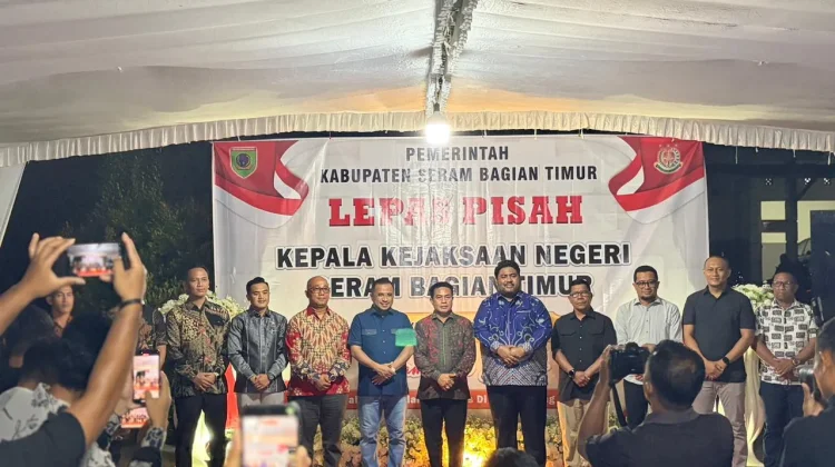 Pindah ke Maros, Pemkab SBT Lepas Pisah Kajari I Ketut Sudiarta