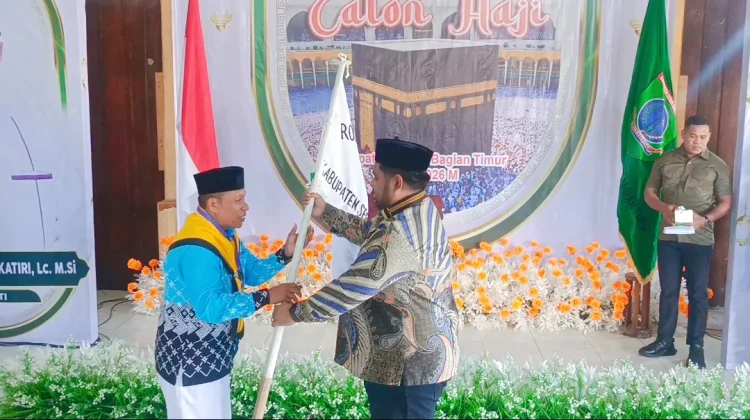 JCH SBT Dilepas ke Tanah Suci, Satu Jamaah Wafat sebelum Berangkat