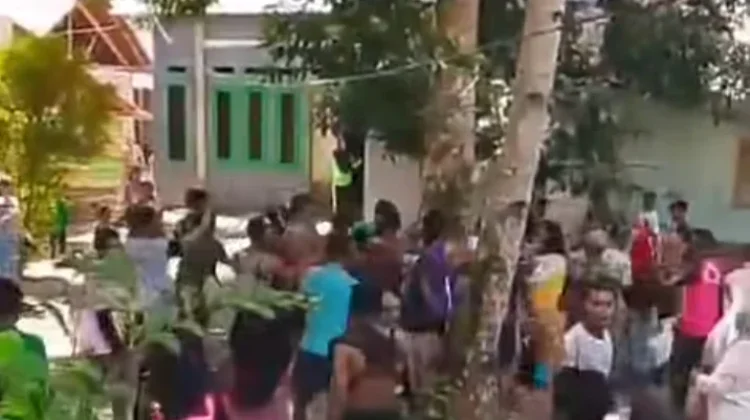 Viral Video Pemukulan Terduga Penculik Anak di SBT, Ternyata Hanya Salah Paham