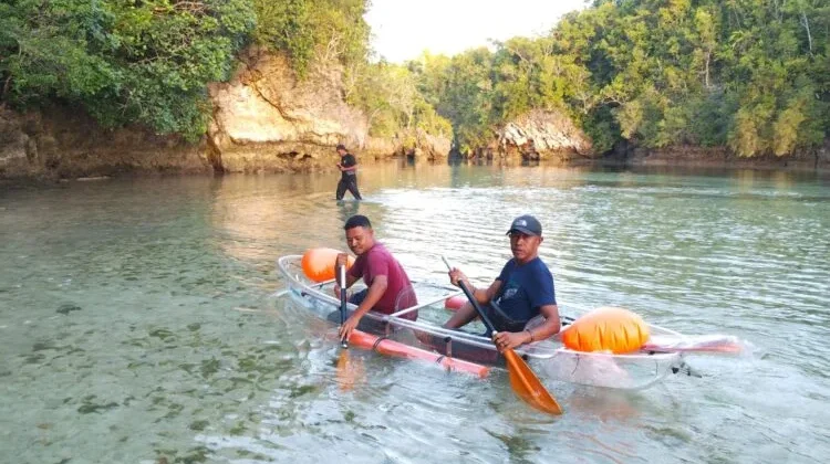 Tarik Lebih Banyak Wisatawan, Dispar SBT Tambah Wahana Baru di Danau Sole