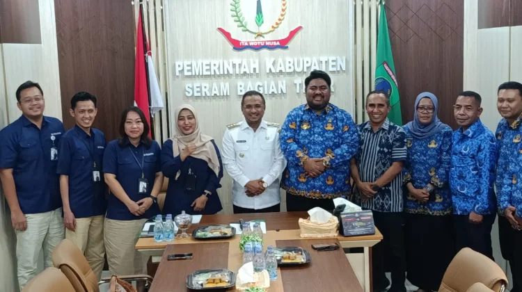 Warga SBT Kini Bisa Berobat Gratis Seluruh Indonesia
