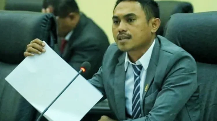 DPRD SBT Dikritik Lamban Respons Karhutla & Kekeringan