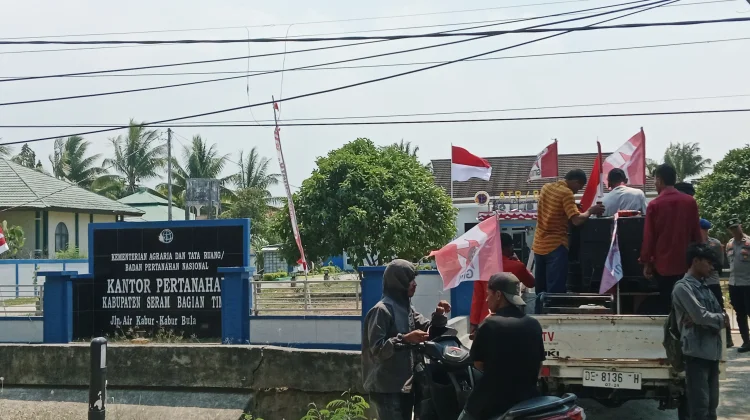 GMNI Demo Kantor Pertanahan SBT, Soroti Sengketa Lahan di Pelabuhan Bula