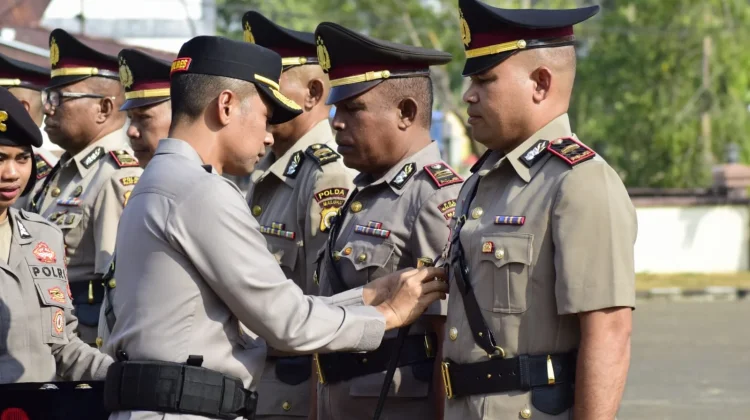 Rotasi Besar-besaran di Polres SBT, Sejumlah Kapolsek dan Pejabat Utama Berganti