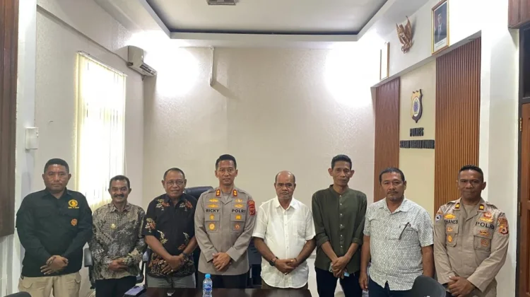 Majelis Latupati SBT Siap Bersinergi dengan Polres Jaga Kamtibmas