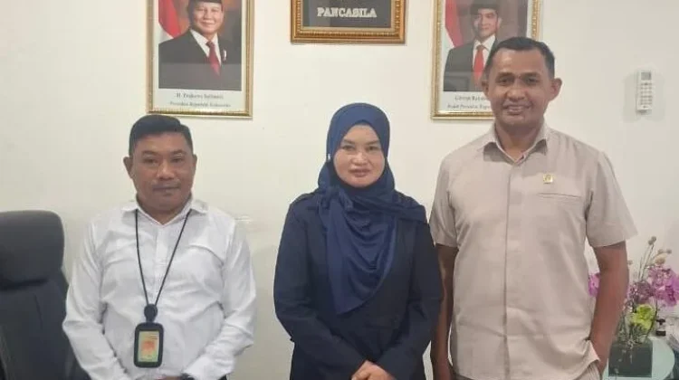 Anggota DPRD SBT Temui Pimpinan Bank Maluku-Malut Bahas KCP Kesuy Watubela