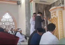Bupati Fachri Alkatiri Jadi Khatib Shalat Ied di Masjid Jami Bula