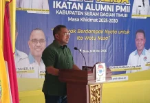 Viral di Medsos dengan Sebutan “Macam Anjing Liar”, Bupati SBT: Saya Tak Terganggu