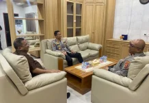 Temui Bupati Fachri, Kapolres SBT AKBP Ricky: Polri Siap Dukung Program Pemda