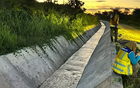 Uji Coba 6,2 Kilometer Irigasi Jembatan Basah Berhasil Teraliri