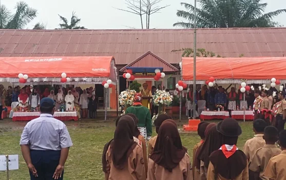 Upacara Hardiknas 2026 di SBT Berlangsung Khidmat meski Diguyur Hujan