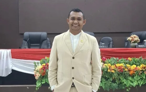 Ada Desa di Werinama Belum Tersentuh Listrik, Rudi Minta Perhatian PLN Maluku-Malut