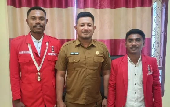 GMNI Temui Kadis PMD SBT, Bawa Aspirasi Warga Soal Keterlambatan Pencairan DD-ADD