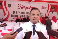 Bupati SBT Perintahkan Penghentian Gaji ASN yang Sudah Dipecat dan Meninggal
