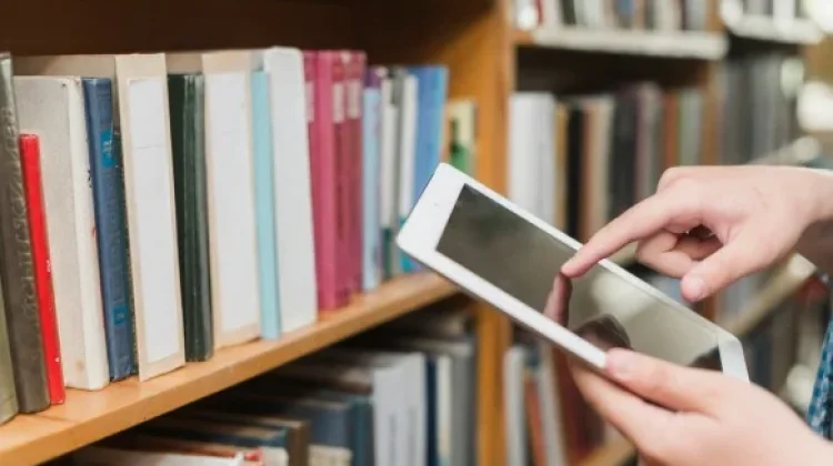 HIPMI Dorong Literasi Digital Siswa lewat Pelatihan Langsung
