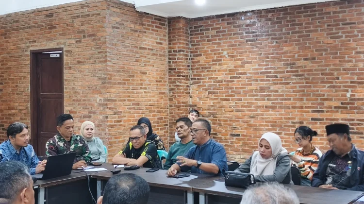 Desa Penyangga Waduk Darma, Menuntut Keadilan di Tanah Sendiri